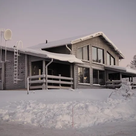 Karhunpesae Villa